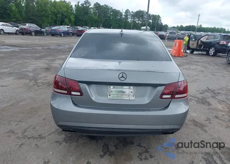 2012 Mercedes-Benz E 350 4Matic из США, поврежденный, VIN WDDHF8JB5CA601960